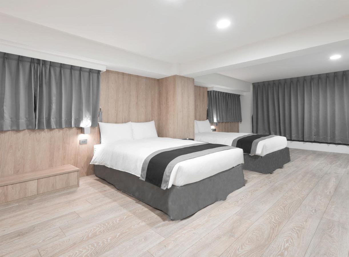 Trans Inn Taichung Exterior foto