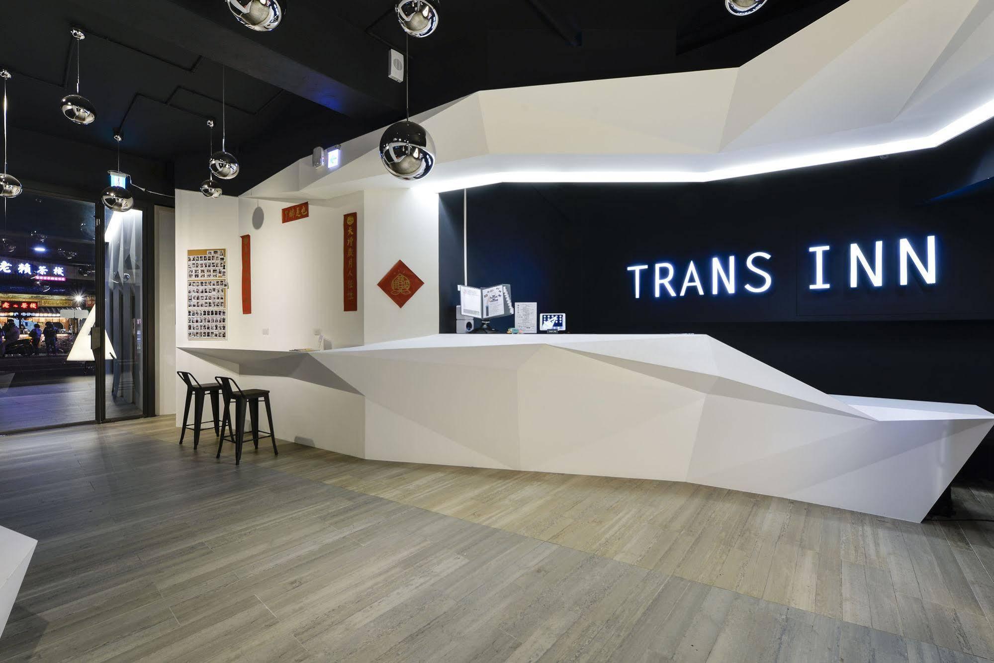 Trans Inn Taichung Exterior foto