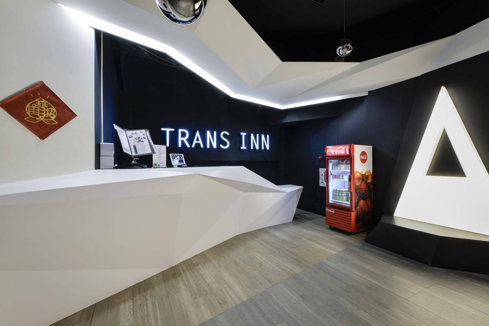Trans Inn Taichung Exterior foto