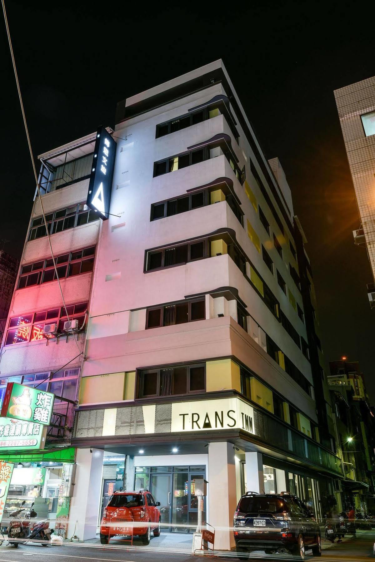 Trans Inn Taichung Exterior foto
